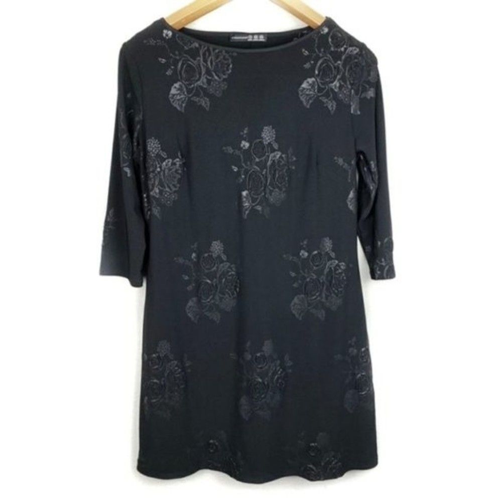 Atmosphere black engraved flowers three-quarter sleeves dress